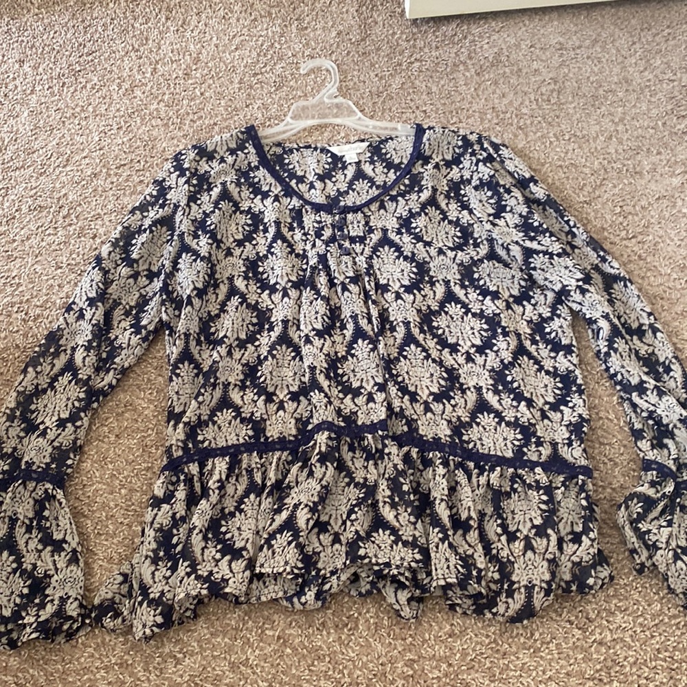 Charming Charlie long sleeve blouse. Size: Large